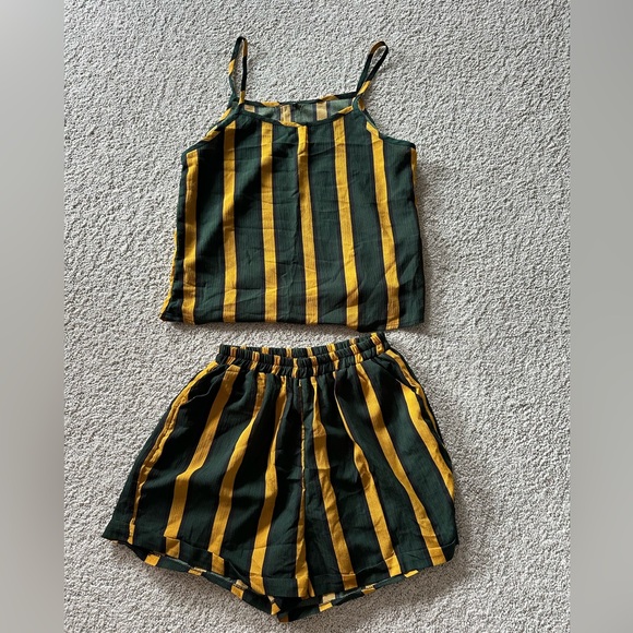 Zaful matching set (olive, black, yellow) - Picture 2 of 10